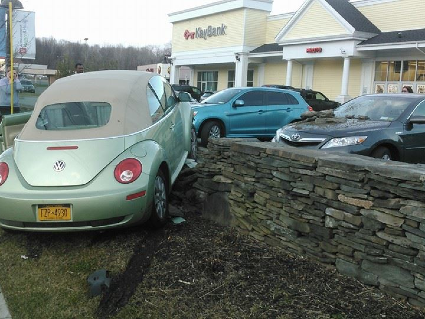 Roadside Assistance Newburgh, Walden, Middletown, NY Pat's Towing